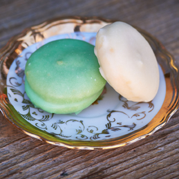 PISTACHIO AND LEMON RASPBERRY TEARDROP COOKIE